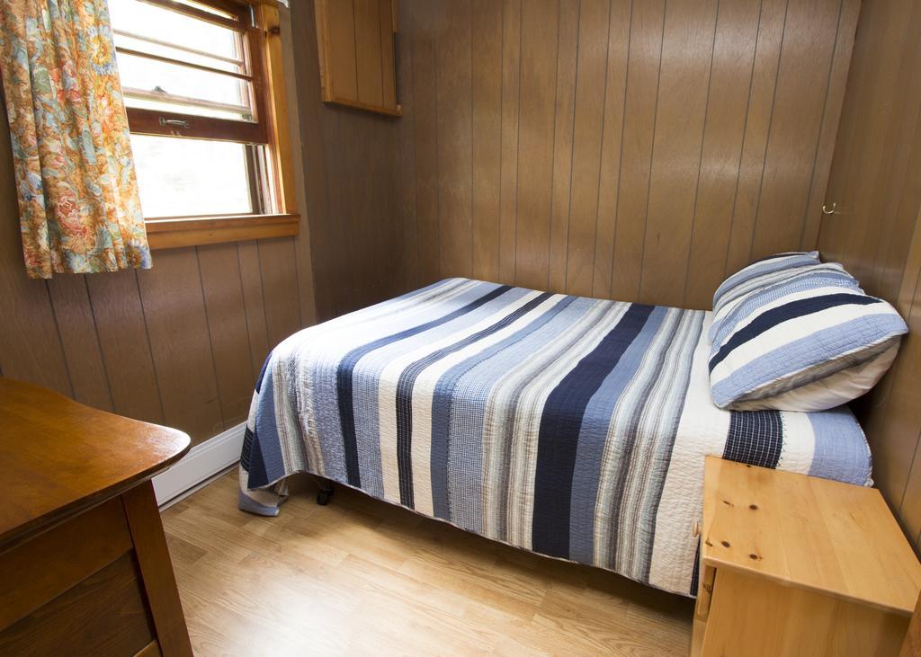 The Pines Cottage Resort Oxtongue Lake Exterior foto